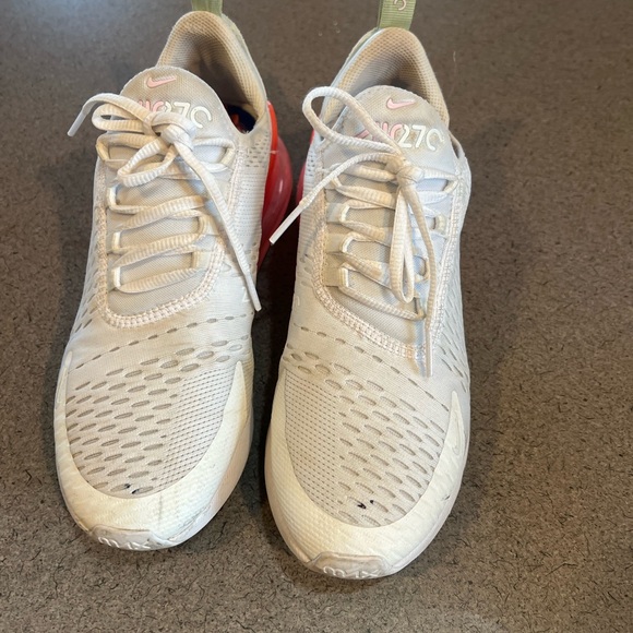 Nike air max 270 big kids size 7 fits womens 8.5. - Picture 5 of 5